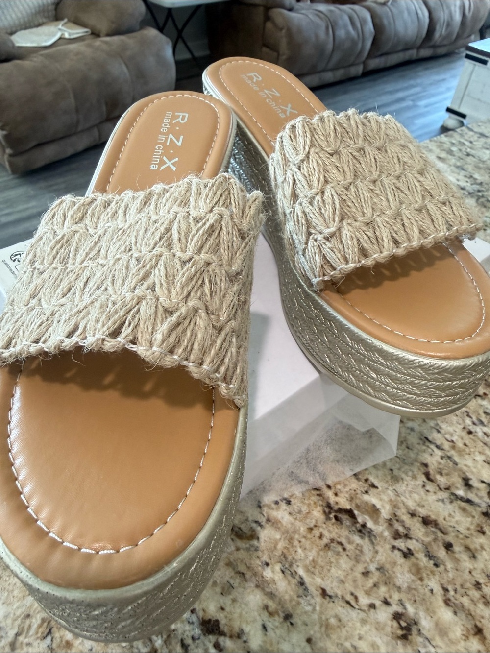 Shoes - Picture 5 of 10